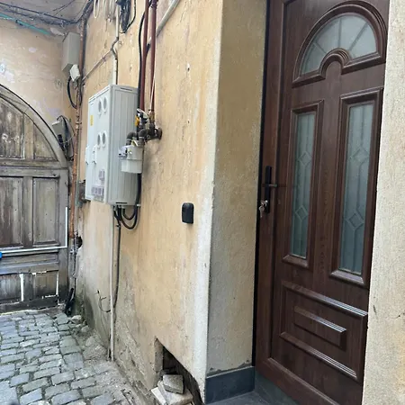 Egostudio 1581 Apartman Brassó