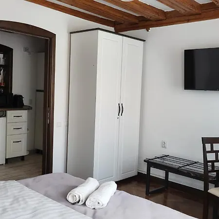 Egostudio 1581 Apartman *