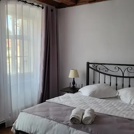 Egostudio 1581 * Brassó